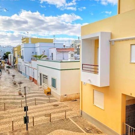 Shiny Apartment In The City Center Fuzeta Exterior photo